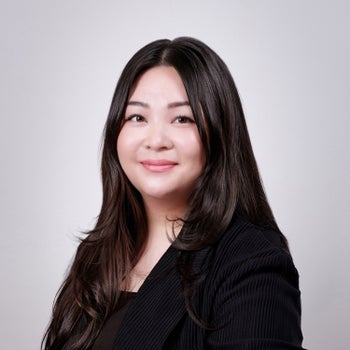 Portrait of Anna Ho, Associate.